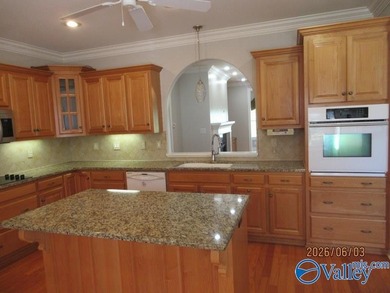 Come tour this Charming garden home in popular Somerset Lake - photo 3