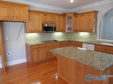 Come tour this Charming garden home in popular Somerset Lake - photo 4