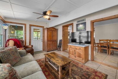 Smith Lake - Dave Wilson Circle, 3 BR, 2 BA, wooded lot, gentle - photo 14