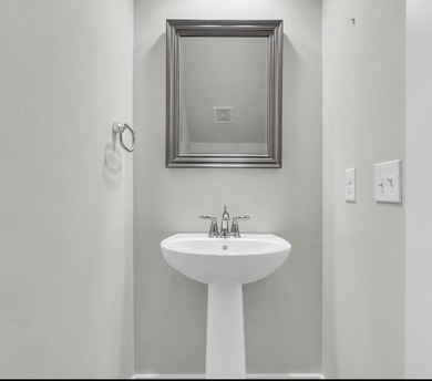 Don't miss this fantastic opportunity to own this stunning home - photo 18