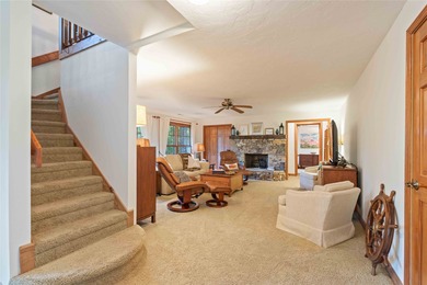 Welcome to this stunning mountain retreat with expansive views - photo 18