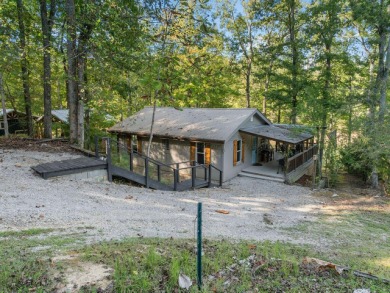 Smith Lake - Dave Wilson Circle, 3 BR, 2 BA, wooded lot, gentle - photo 28