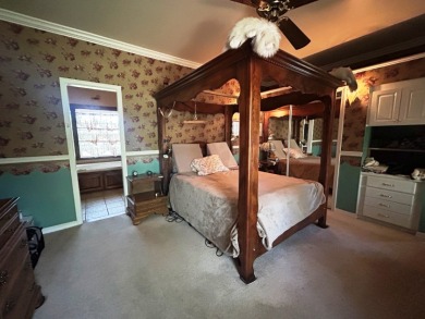 Stunning Country Estate on Cherokee Village North Course - photo 15