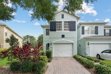 Lake Townhome/Townhouse For Sale in Orlando, Florida