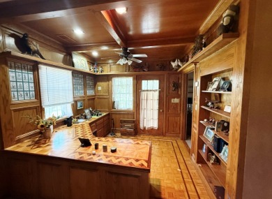 Stunning Country Estate on Cherokee Village North Course - photo 22