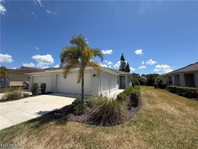 Charming 2 bedroom, 2 bath villa located in a highly sought - photo 3
