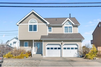 Dreaming of a waterfront home in the sought-after Berkeley - photo 3