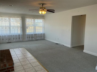 Spacious brick home with oversized garage and workshop. Home has - photo 8