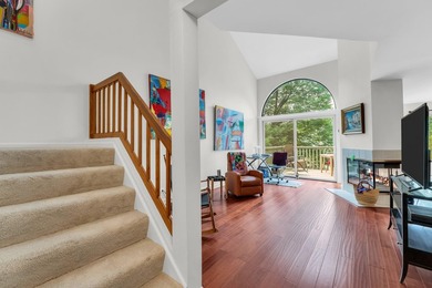 Golf Course View! Beautifully updated three-level Kensington - photo 11