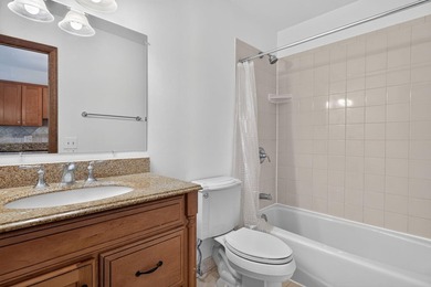 Contemporary 2 Bedroom 1 Bath apartment with private terrace and - photo 12