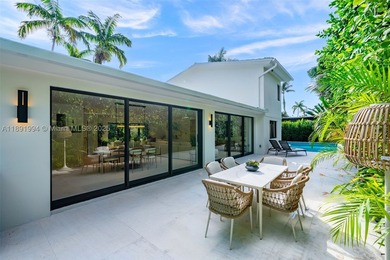 Exquisite home on a coveted corner lot on Rivo Alto in the - photo 13