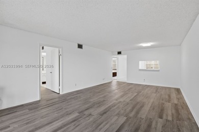 Enjoy your golden years in this beautiful 2-bedroom, 2-bath - photo 14
