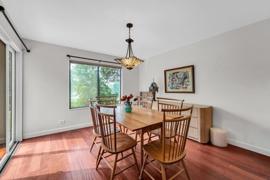 Golf Course View! Beautifully updated three-level Kensington - photo 14