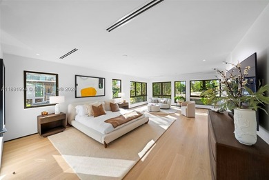 Exquisite home on a coveted corner lot on Rivo Alto in the - photo 15