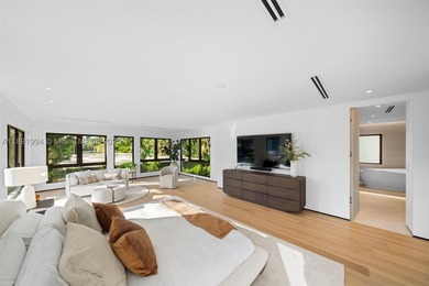 Exquisite home on a coveted corner lot on Rivo Alto in the - photo 18