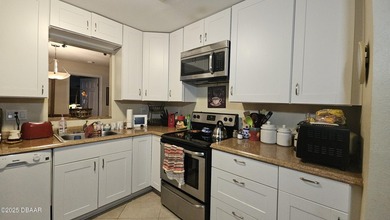 Assumable VA mortgage at 4.99 percent. Welcome to your slice of - photo 5