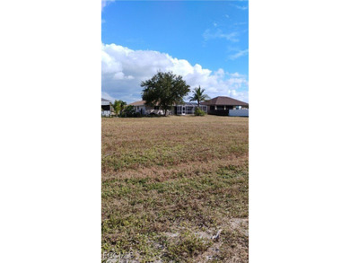 Cape Coral Lakes Area Lot For Sale in Cape Coral Florida