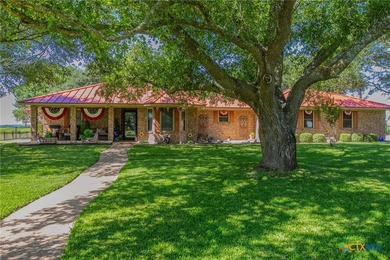 Have you been waiting for a house on a few acres close to town? - photo 1