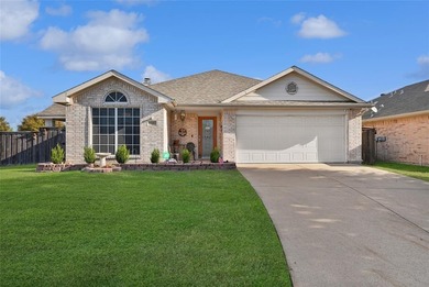 Mountain Creek Lake Home For Sale in Grand Prairie Texas