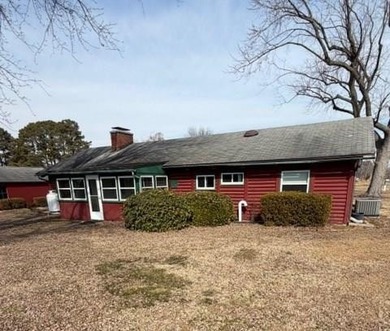 Great Wicomico River Home Sale Pending in Reedville Virginia