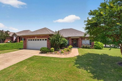 Welcome to your dream retreat! Nestled on a prime corner lot - photo 2