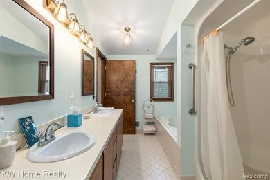 Your Dream Lake St. Clair Lifestyle Starts Now! Welcome to your - photo 15
