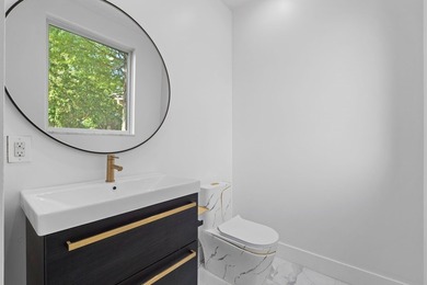 PREPARE TO BE AWED. Contemporary Bauhaus Designed One-Story - photo 27