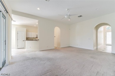 This 2-bedroom plus den, 2-bath lakefront house has been freshly - photo 9