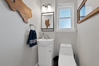 Welcome to 1700 Stagecoach Drive in the heart of Pantego! This - photo 30