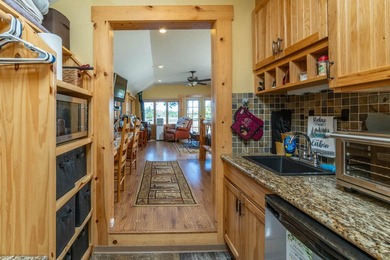 HUGE Price Reduction. Very Motivated Sell. Paradise on the bank - photo 33