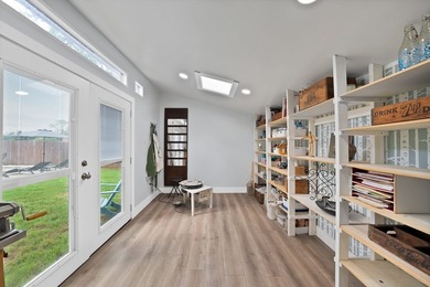Welcome to 1700 Stagecoach Drive in the heart of Pantego! This - photo 38