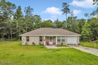 Twin Lakes Home For Sale in Diamondhead Mississippi
