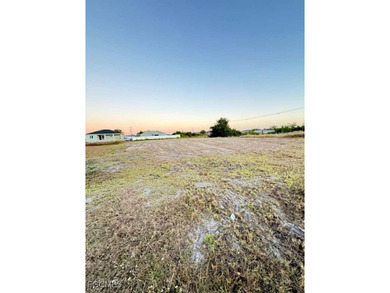 Lehigh Acres Area Lot Sale Pending in Lehigh Acres Florida