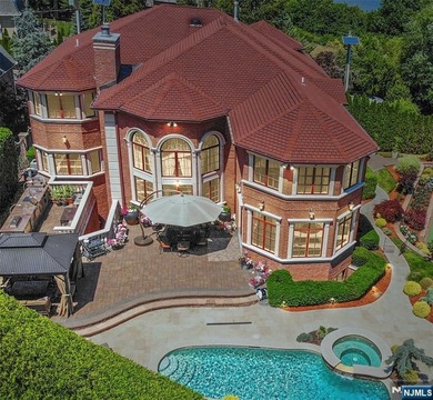 Rare opportunity to own a distinguished residence on an - photo 1
