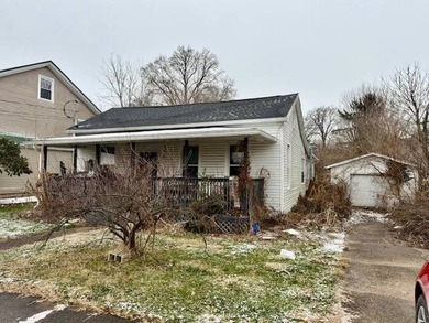 Ohio River Home For Sale in Belpre Ohio