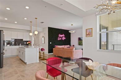 *BACK ON THE MARKET DUE TO BUYER FINANCING FALLING THROUGH* - photo 20