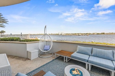DESIGNED FOR THE COASTAL ELITE, SURROUNDED BY INTOXICATING - photo 3