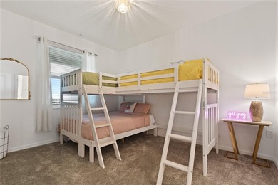 *BACK ON THE MARKET DUE TO BUYER FINANCING FALLING THROUGH* - photo 24