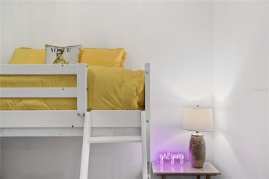 *BACK ON THE MARKET DUE TO BUYER FINANCING FALLING THROUGH* - photo 25