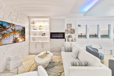DESIGNED FOR THE COASTAL ELITE, SURROUNDED BY INTOXICATING - photo 10