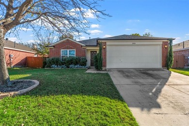 Lake Lewisville Home For Sale in Little Elm Texas