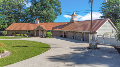 Panoramic views of Pretty Lake! - photo 1
