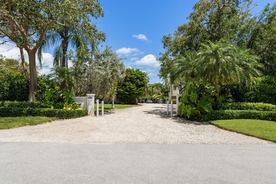 Welcome to Port of Call--an intimate oceanfront enclave on - photo 3
