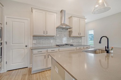 Additional listing photo 3