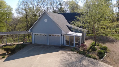 Stunning Country Estate on Cherokee Village North Course - photo 3