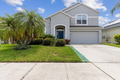 (private lake, pond, creek) Home For Sale in Kissimmee Florida