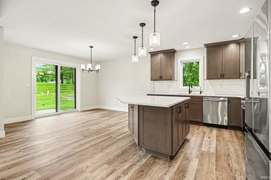 Beautiful new construction 3 bedroom, 2 full bath home with all - photo 4