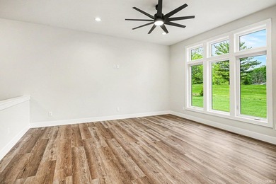 Beautiful new construction 3 bedroom, 2 full bath home with all - photo 8