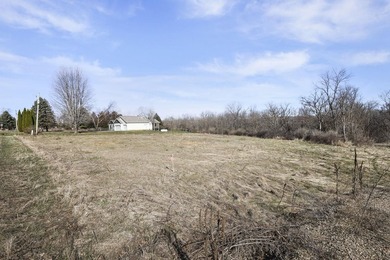 Build your dream getaway on this beautiful 1+ acre lot with - photo 8