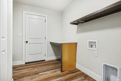 Beautiful new construction 3 bedroom, 2 full bath home with all - photo 10